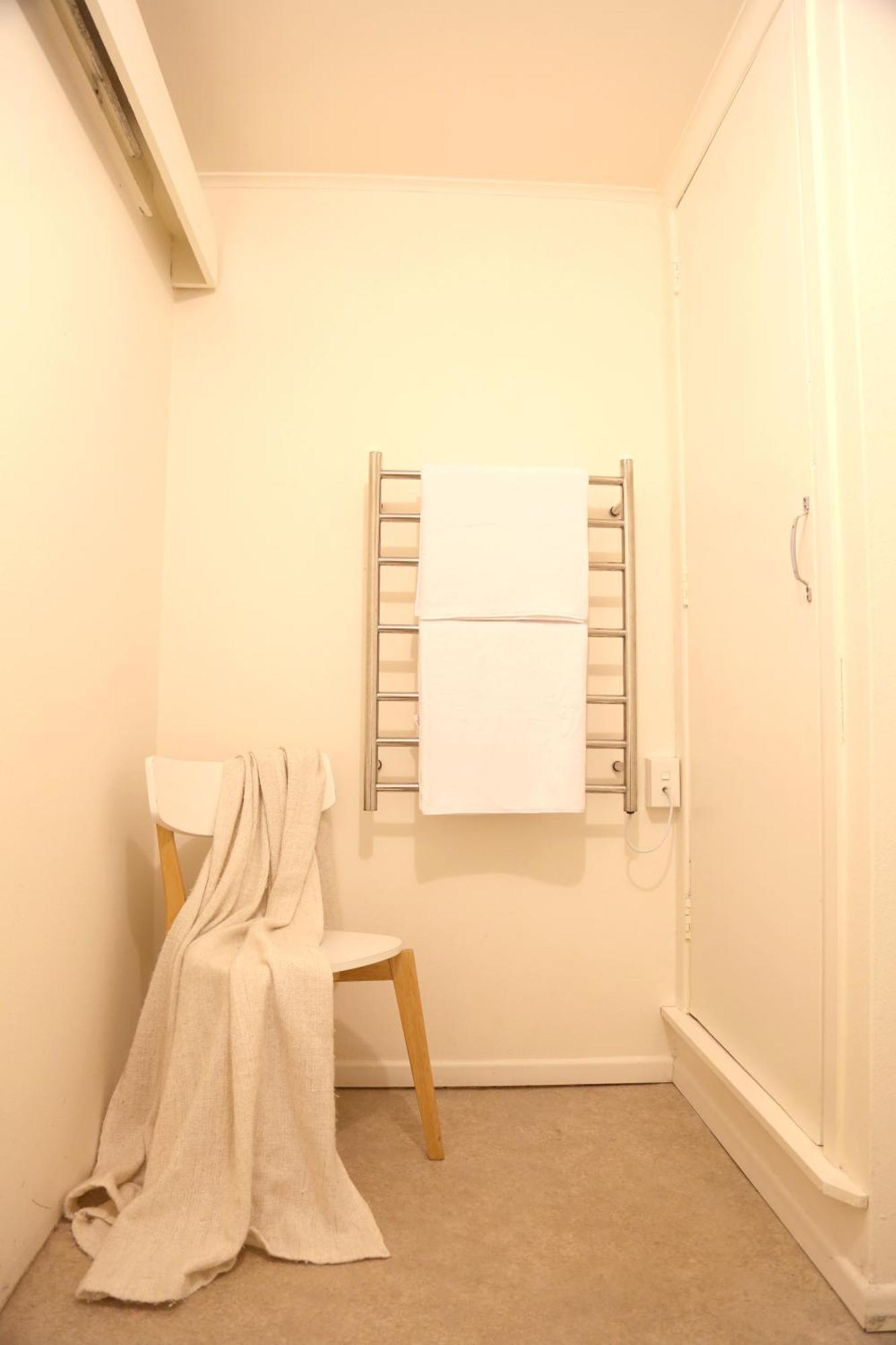 Skyline Haven - Entire Apartment - Free Parking, Espresso, Netflix - 15M To Cbd, Stadium, Ferry Wellington Exterior foto